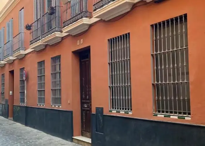 Pleno Centro De Sevilla- Junto Iglesia Montesion